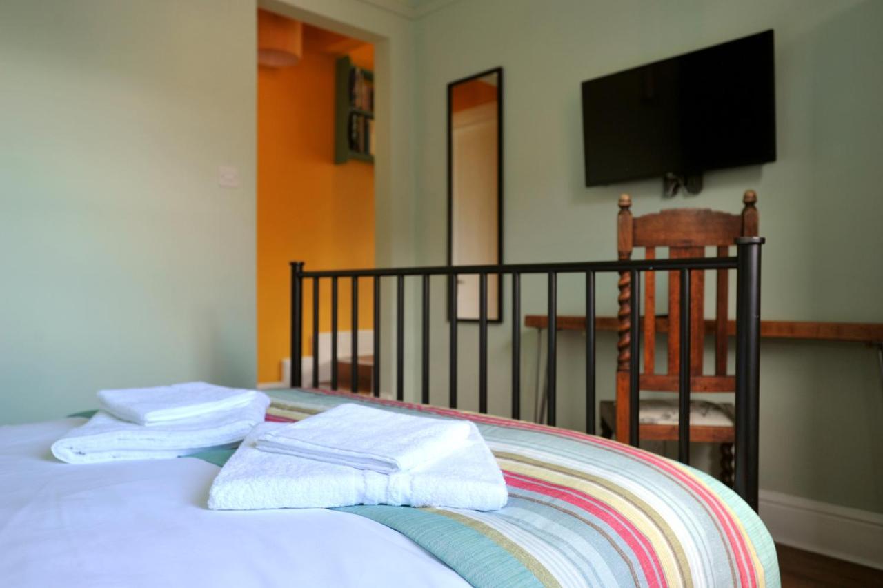 Beechurst Serviced Apartments 첼튼엄 외부 사진