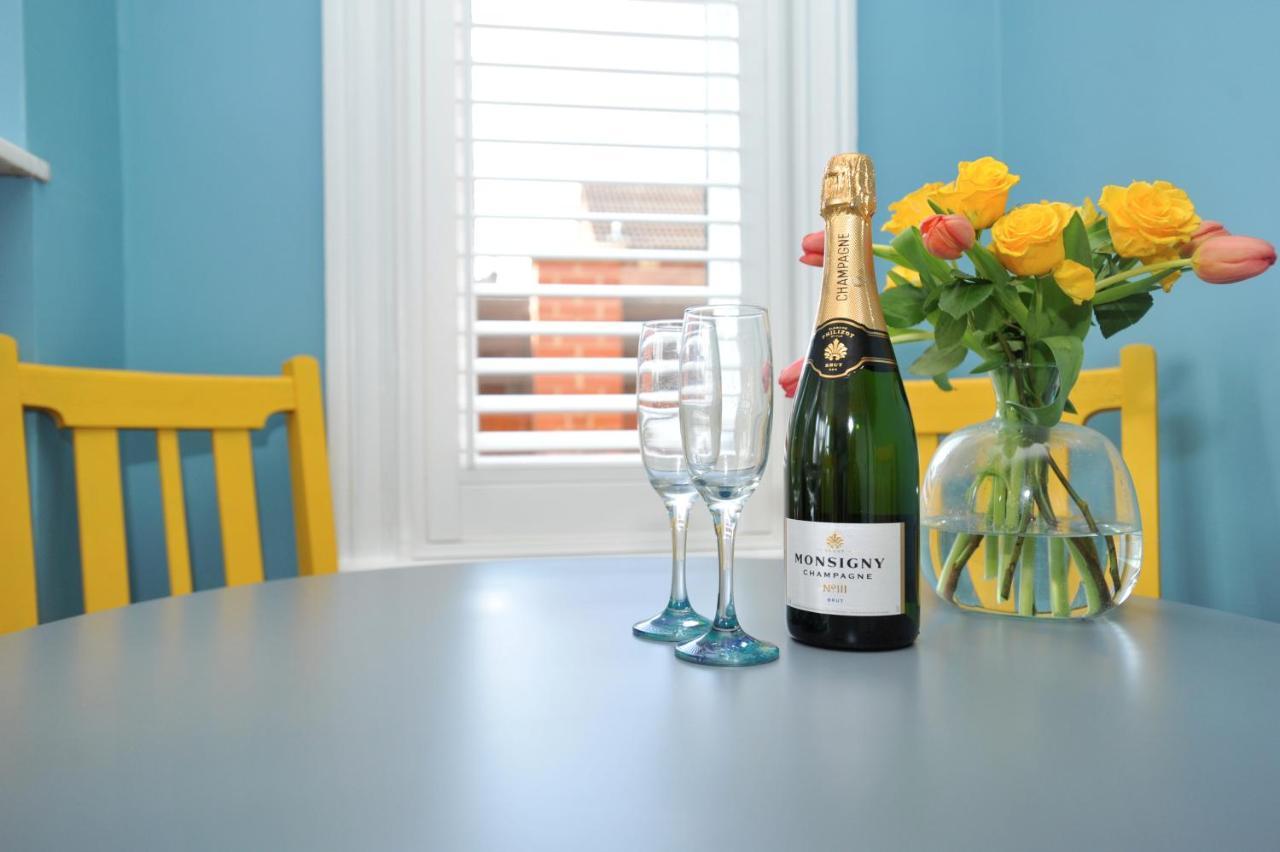 Beechurst Serviced Apartments 첼튼엄 외부 사진